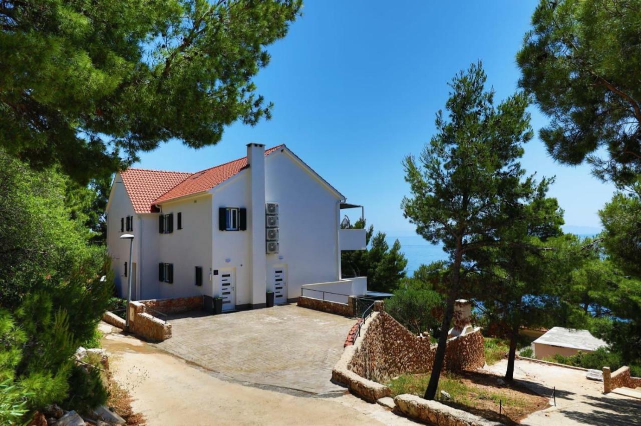 Redstone Luxury Sveta Nedelja (Hvar)