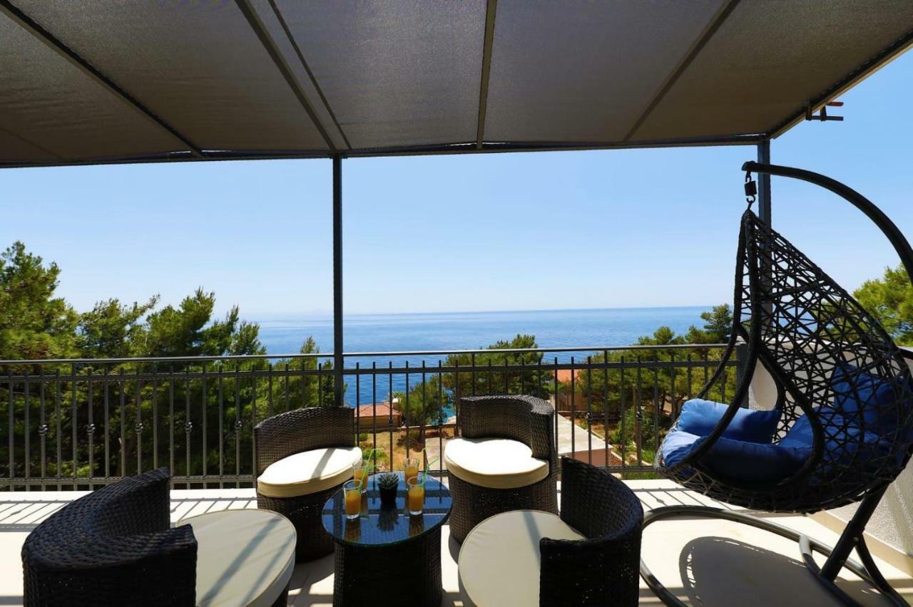 Redstone Luxury Sveta Nedelja (Hvar)