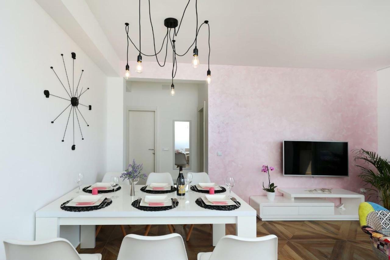 Apartament Redstone Luxury *