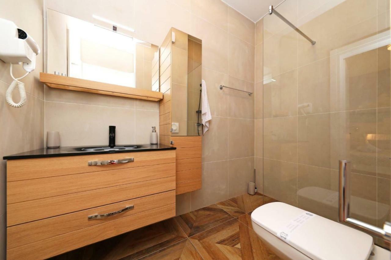 Redstone Luxury Apartment Sveta Nedelja (Hvar)